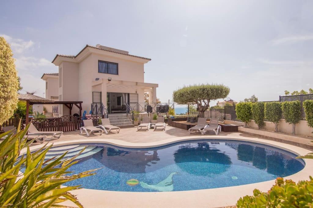 Villa Moderna Con Piscina El Campello Exteriör bild