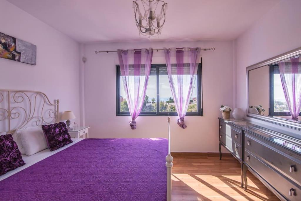 Villa Moderna Con Piscina El Campello Exteriör bild